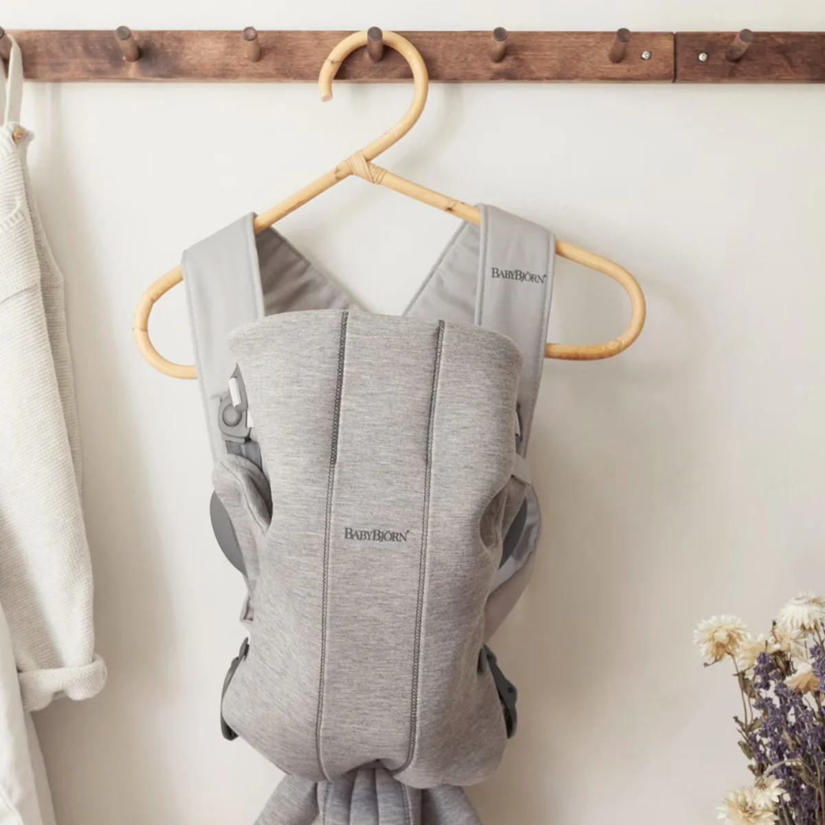 BabyBjorn Carrier Mini - Image 5
