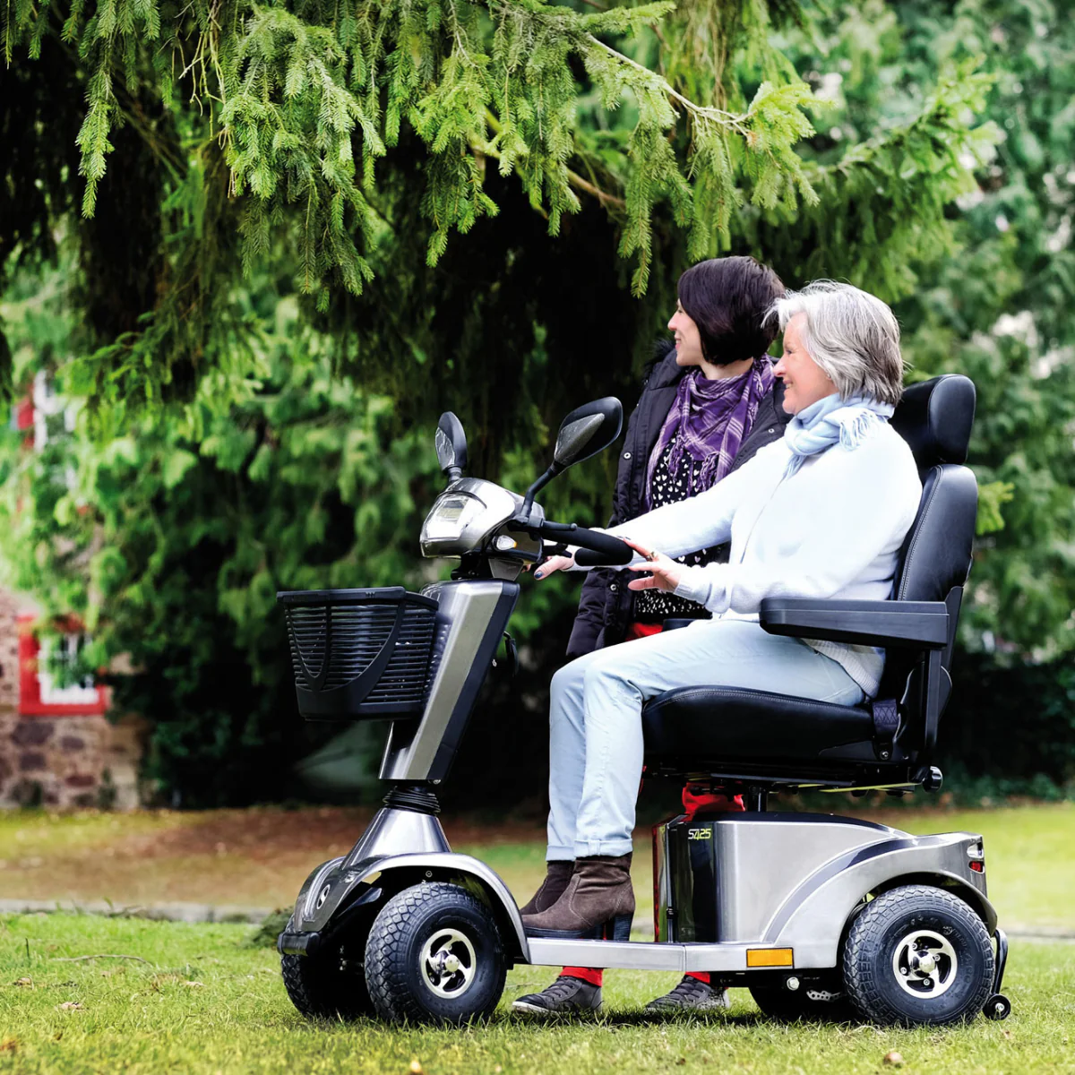 Sterling S425 Mobility Scooter - Image 9